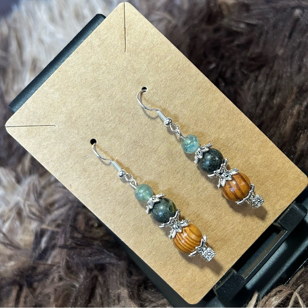 Handcrafted Vintage Wood Bead Dragon Vein Agate Dragon Blood Stone Earrings